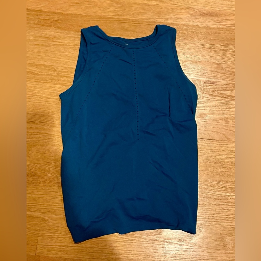 Athleta womens tank size small